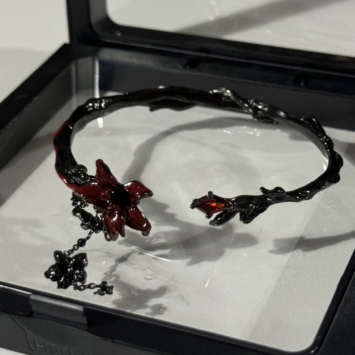 engel ݁ᛪ༙ tweet media