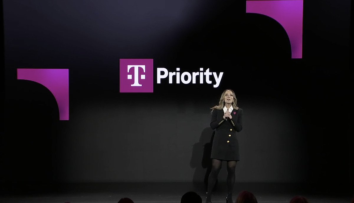 MyTechMusings's tweet image. Watching @TMobile events about #TPriority - #5G #NetworkSlicing for #firstresponders 
$tmus