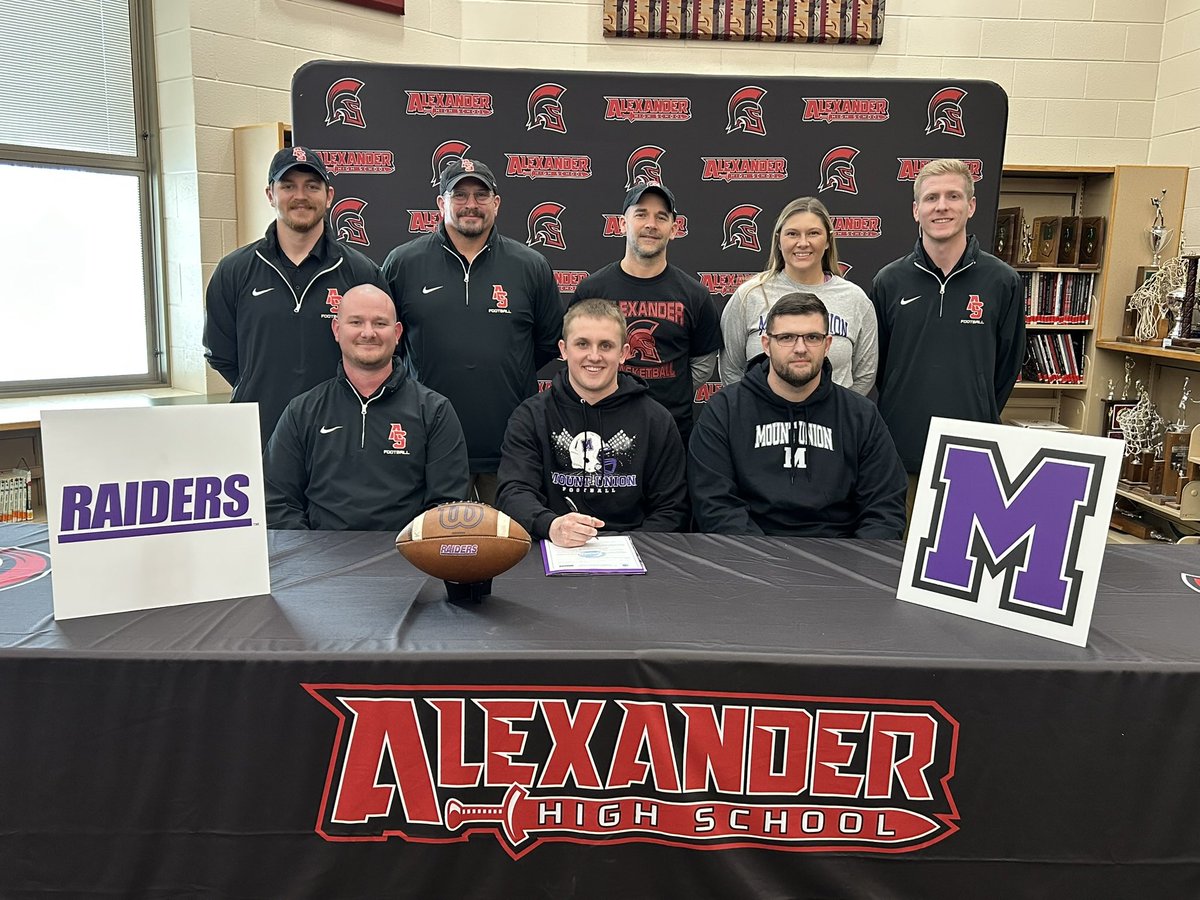 Isaac Waller (@isaacwaller42) on Twitter photo I am happy to announce that I will be continuing my academic and athletic career at Mount Union. Thank you to everyone who has made this possible and <a href="/CoachCPPearce/">Calvin Pearce ๐</a> <a href="/D_Ely6/">Daryl Ely</a> <a href="/CoachCPPearce/">Calvin Pearce ๐</a> <a href="/Coach_allendl/">Dan Allen</a> <a href="/MountUnionFB/">Mount Union Football</a>. Letโs go win a championship <a href="/CoachGeoffDartt/">Geoff Dartt</a> I am happy to announce that I will be continuing my academic and athletic career at Mount Union. Thank you to everyone who has made this possible and <a href="/CoachCPPearce/">Calvin Pearce ๐</a> <a href="/D_Ely6/">Daryl Ely</a> <a href="/CoachCPPearce/">Calvin Pearce ๐</a> <a href="/Coach_allendl/">Dan Allen</a> <a href="/MountUnionFB/">Mount Union Football</a>. Letโs go win a championship <a href="/CoachGeoffDartt/">Geoff Dartt</a>