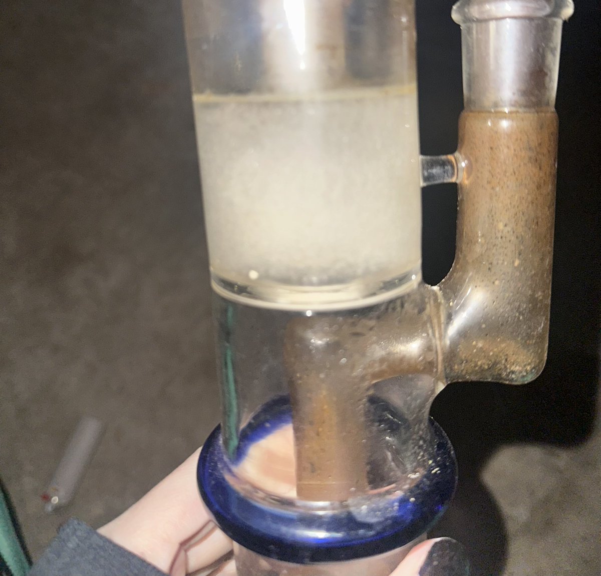 teethsmoker's tweet photo. i hate nebraska my bongwater froze https://t.co/IPrw44PcOJ