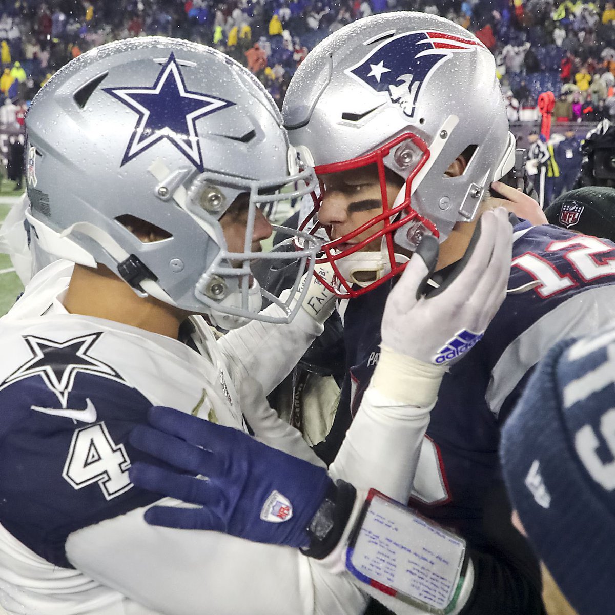 MLFootball's tweet photo. 🚨🚨CRAZY🚨🚨

#Cowboys quarterback Dak Prescott has a better playoff quarterback rating than the greatest QB of all time Tom Brady.

🤯🤯🤯

Despite all the hate, Dak has been extremely underrated in the playoffs in his career. https://t.co/VC0cQWZxgS