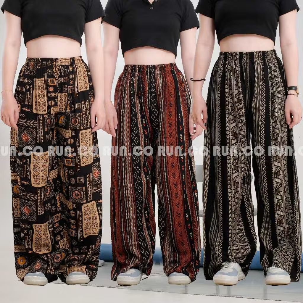 Cek RUN.CO Celana Kulot Rayon Premium Motif Terbaru dengan harga Rp38.725. Dapatkan di Shopee sekarang! s.shopee.co.id/AA2Ttyefpc?sha…