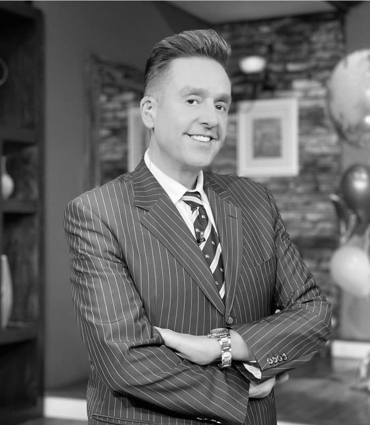 Pues se nos fue 

Nos vemos en el infierno ahí te esperan tus demonios Daniel 

Descansar en paz será difícil después de inventar mentiras toda tu vida