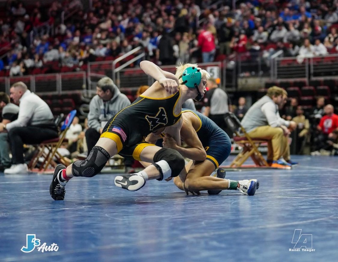 With a 4-0 win tonight in the Quarterfinals over Rowan Berndt  (BND), Urijah Courter is headed to the Semifinals!