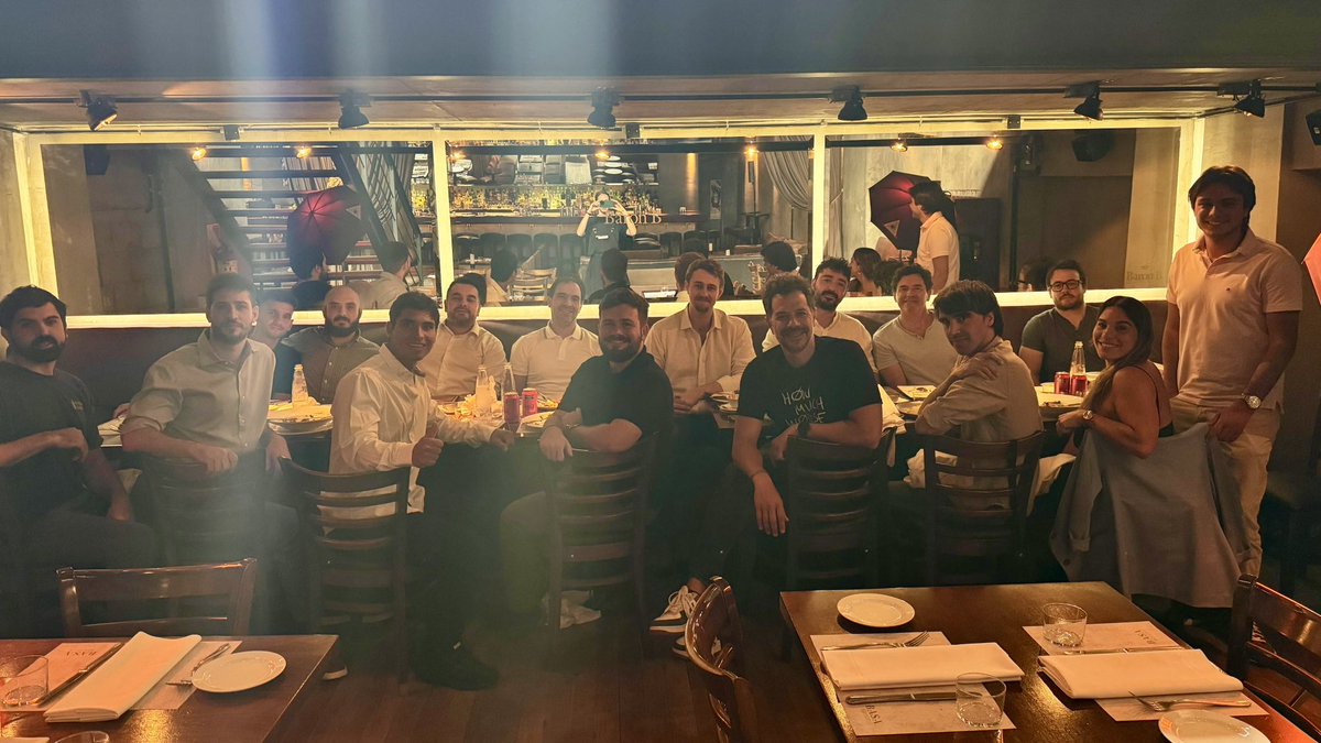 🇦🇷 I was happy to meet with the <a href="/Cardano/">Cardano Community</a> community and partners in Buenos Aires this week. We stand with the builders that are making great strides, creating great paying jobs, building the future, and creating projects that bring the spotlight of the world to shine on Argentina.