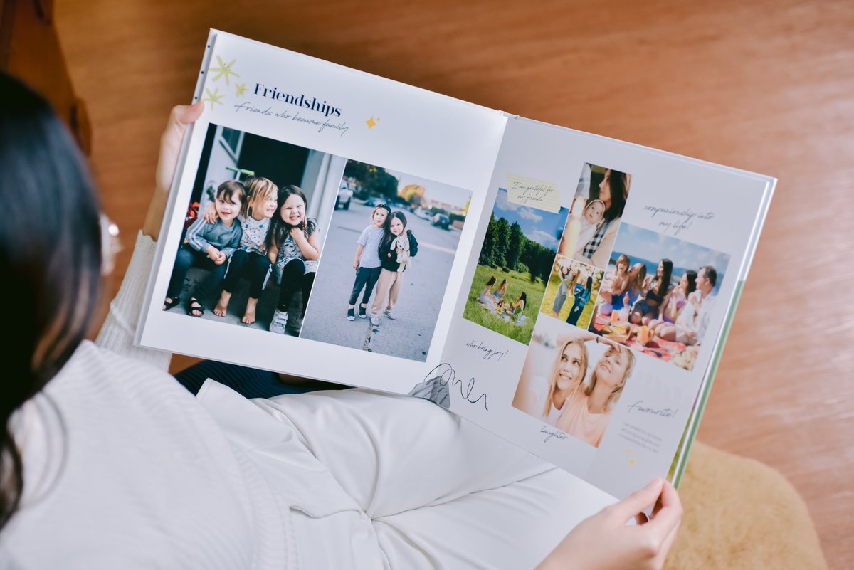 เพราะความทรงจำดีๆ ไม่ควรหายไปในมือถือ 📸✨
เปลี่ยนช่วงเวลาสำคัญให้กลายเป็นโฟโต้บุ๊คสุดพิเศษ 

💚 สั่งซื้อสินค้า  <a href="/photobookth/">Photobook - ของขวัญ ปริ้นรูปถ่าย</a> (มี@)
หรือคลิกลิงก์ที่หน้า bio ได้เลยค่า

#photobookth #ของขวัญวันครบรอบ #ของขวัญวันเกิด #ของขวัญเซอร์ไพรส์แฟน #ของขวัญให้แฟน #ของขวัญแต่งงาน