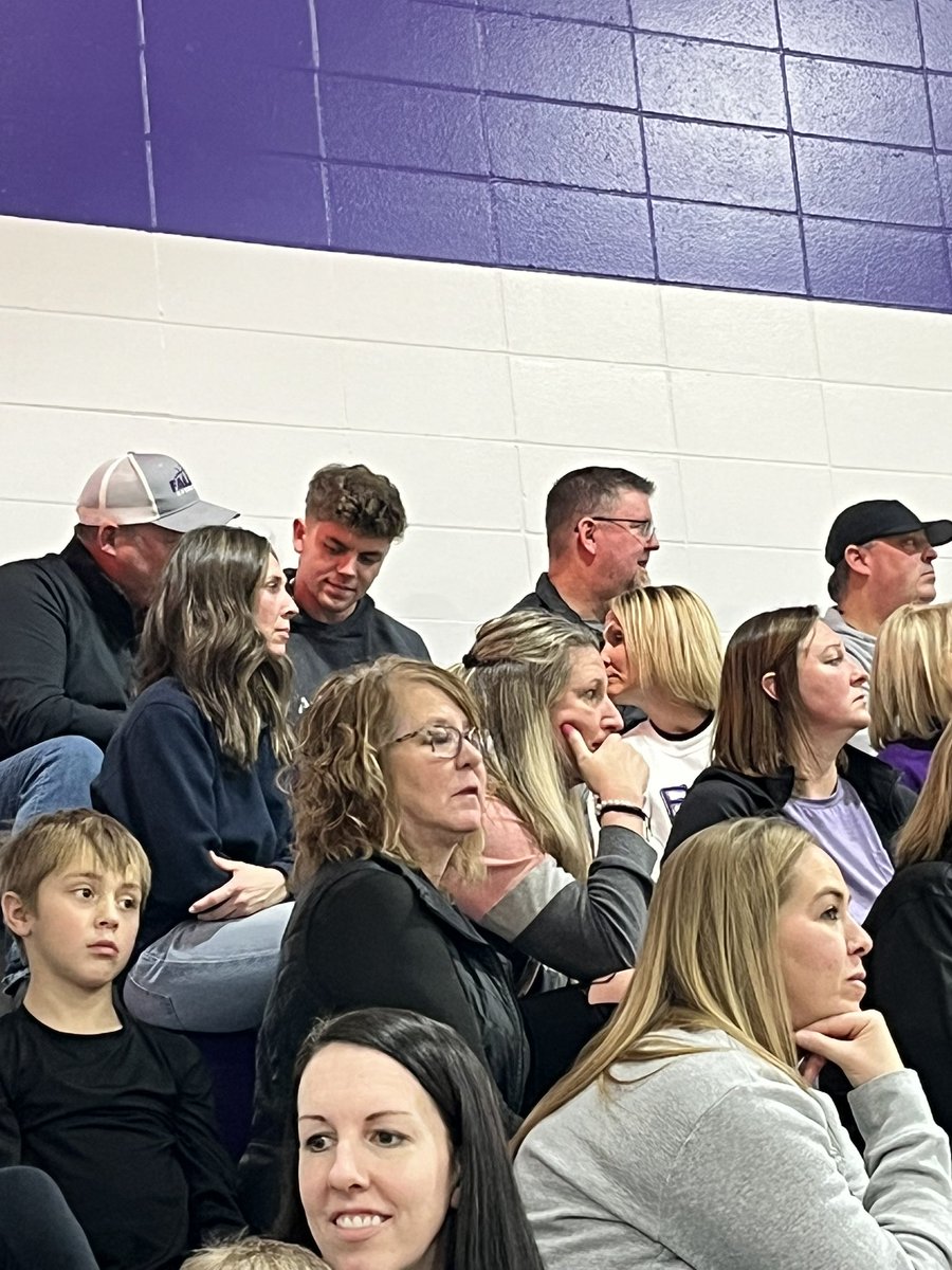 Larry Allen tweet media