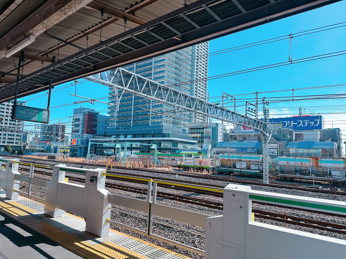 ayukic17_'s tweet photo. いってき𓃠𓈒 𓂂
いい天気ね(◍˃ ᵕ ˂◍)
#dear_u_san
#NiceToMeetUpape
#ぬいぐるみの時間 https://t.co/5H2xmQfV1d