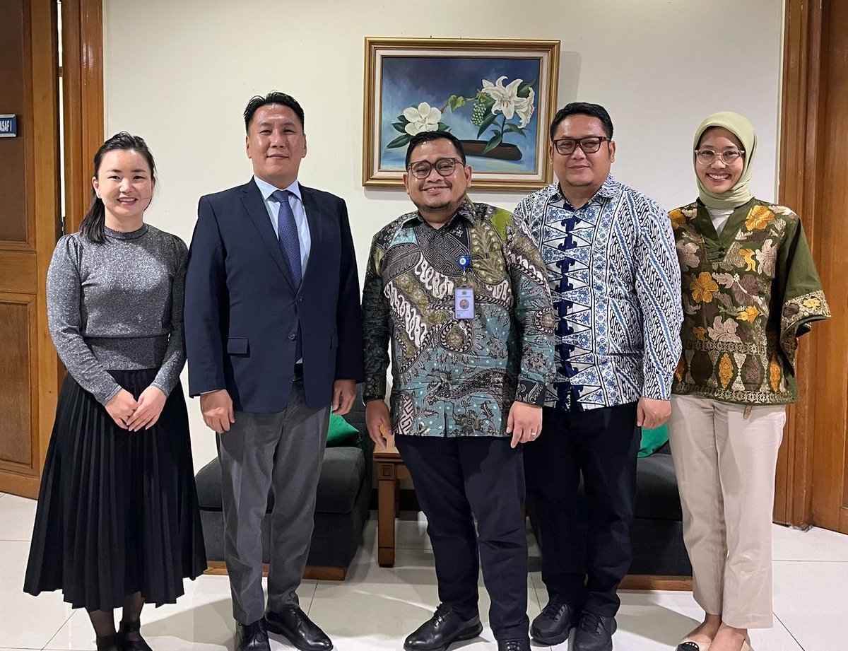 Ambassador D. Enkhtaivan held a meeting with Arifianto Sofiyanto, Director for East Asian Affairs of the MFA of the Republic of Indonesia, on 20 February 2025. During the meeting, they exchanged views on the bilateral dialogues and initiatives planned for 2025.