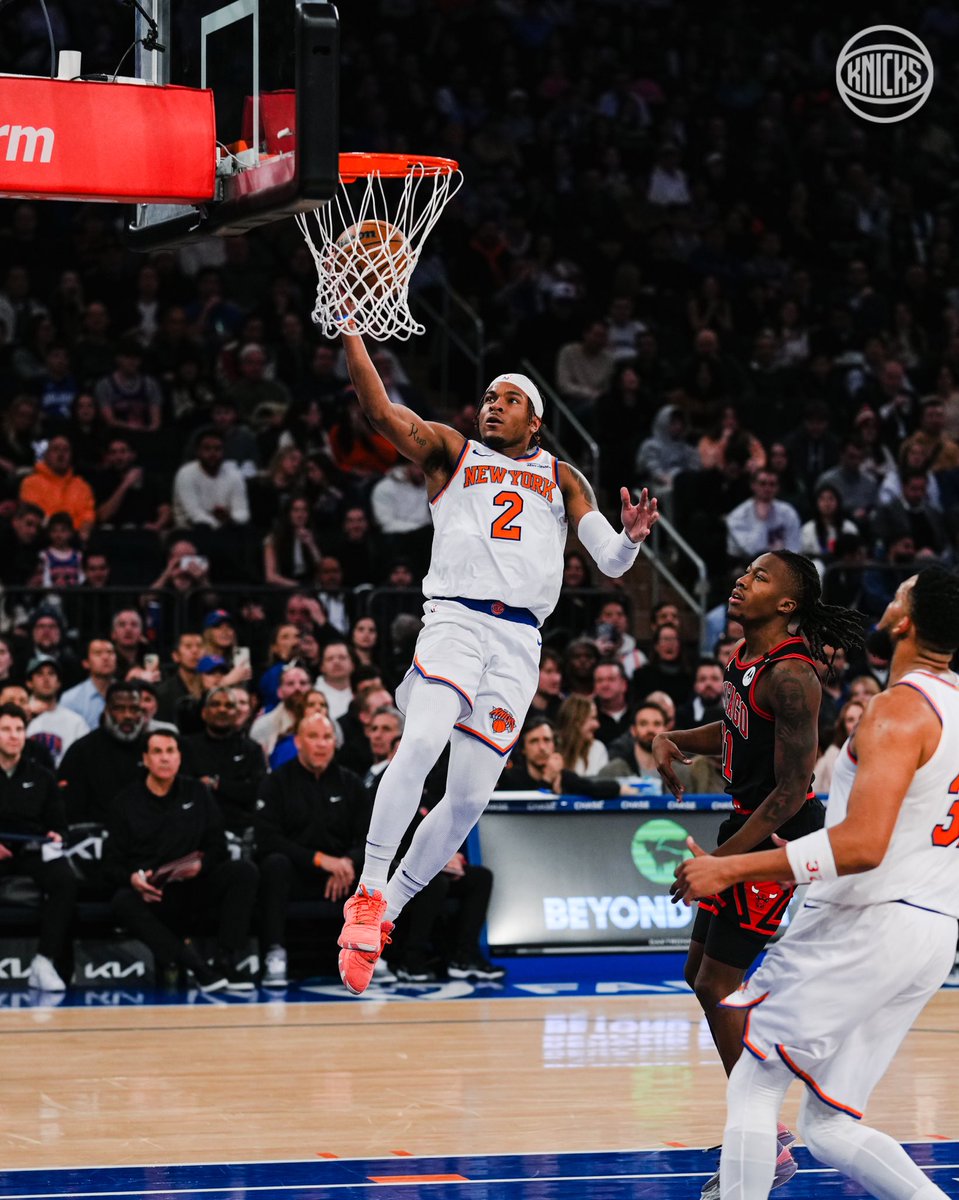 a BIG time performance from 2️⃣💪

23 PTS | 6 REB | 3 AST | 3 STL | 3 BLK