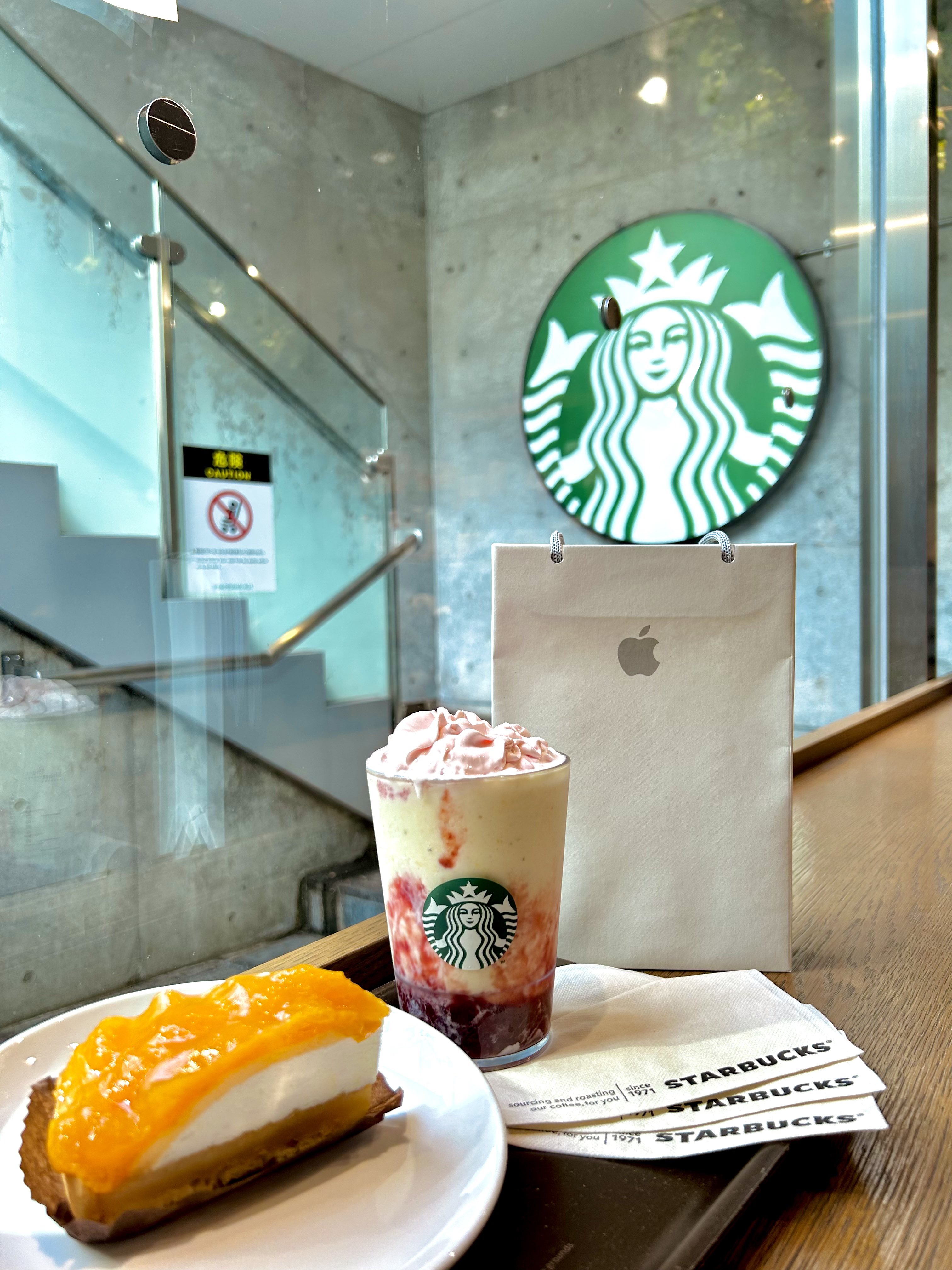◉STARBUCKS　COFFEECAFE➕コーヒーショップ女性店員セット ◉STARBUCKS COFFEECAFE➕コーヒーショップ女性店員セット