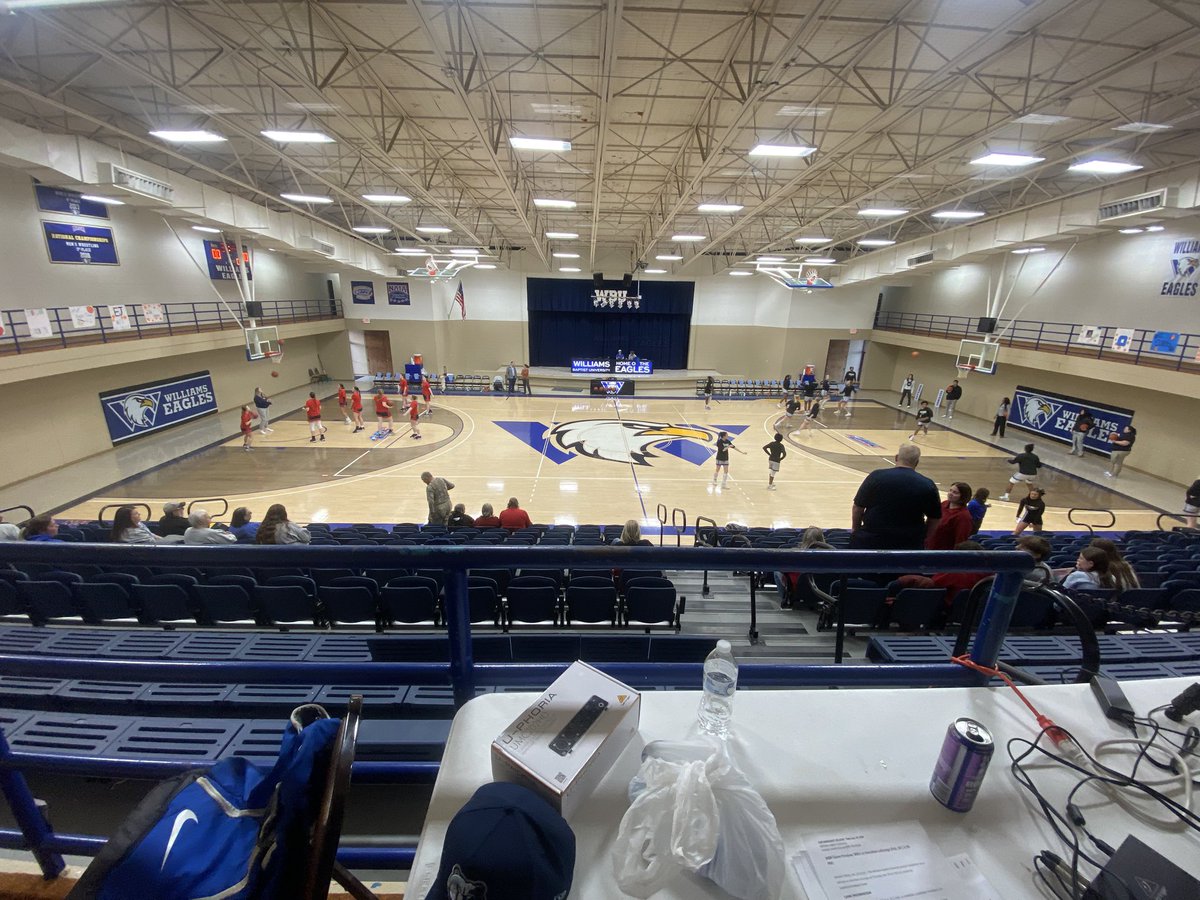 tristan_harlen's tweet photo. Another day another double header from the Southernland - Mabee Center!! @CooperMelder and I have the call with tip off for the first game in approximately 30 minutes! https://t.co/zsYA4daSL5