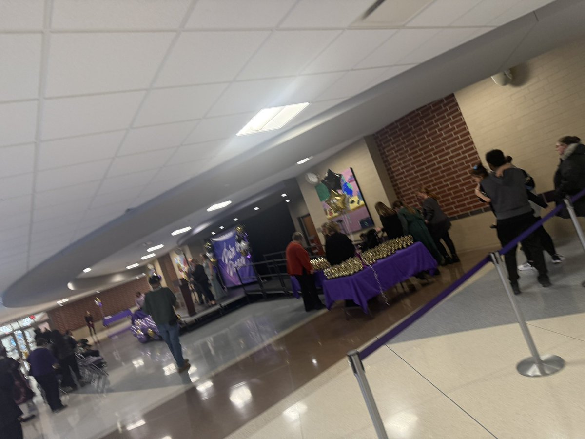 The festivities begin! #wearewayne @DrLindaWatkins <a href="/MeghanHighfield/">Meghan Highfield</a>