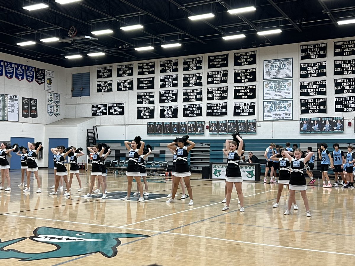 MCMS_Panthers's tweet image. Thank you @MalibuMiddle for hosting MCMS basketball ball and cheer, and joining our All Star Sports League!