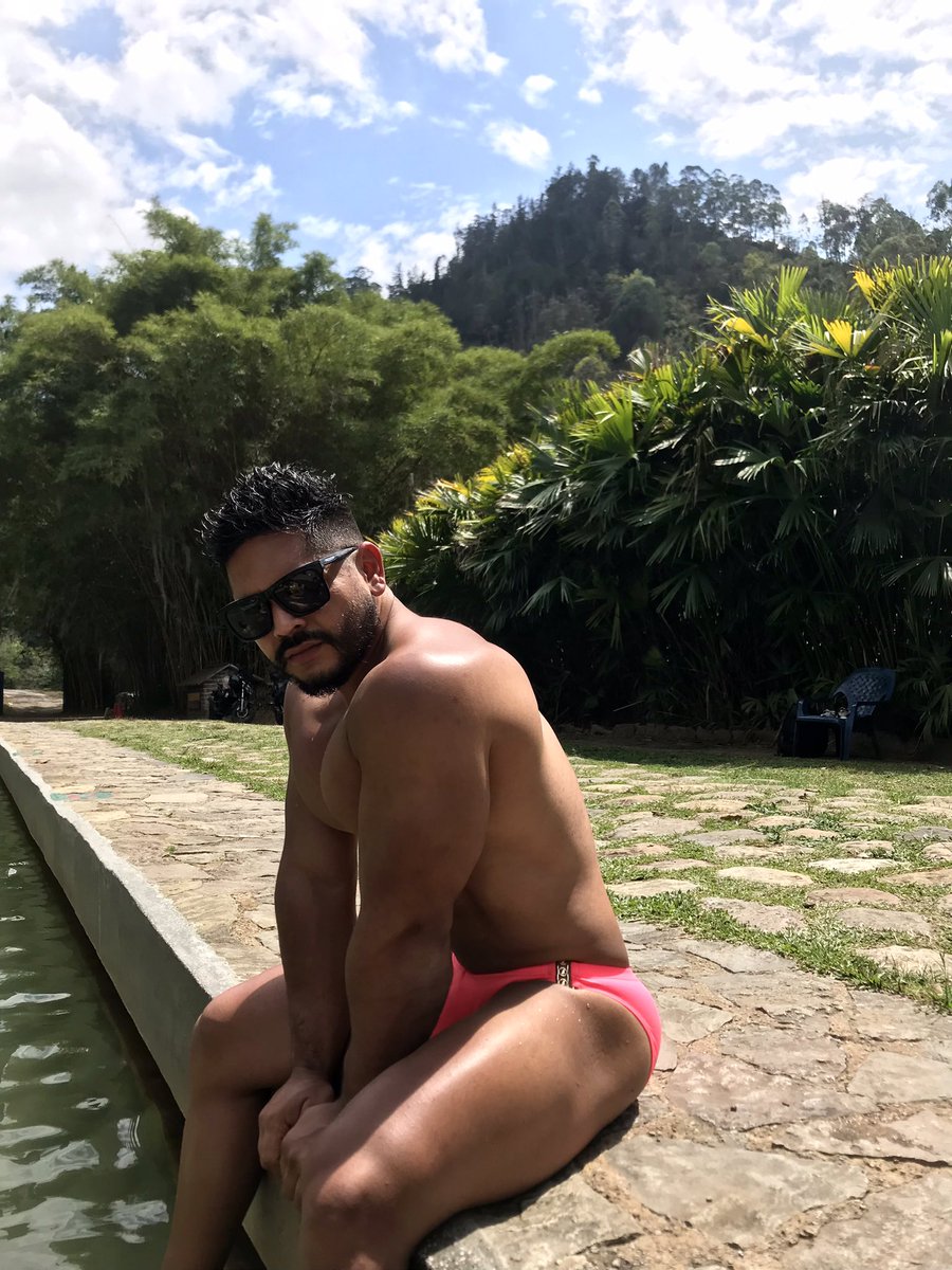 Pjtorresb's tweet photo. No necesitas ser perfecto para ser valioso.

Hablemos en mi ig @pjtorresb https://t.co/3aQQWbWsNw