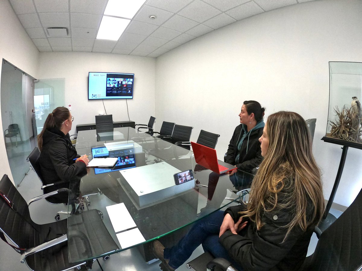 Con el objetivo de dar seguimiento al proyecto del Geoparque de Múzquiz, la titular de SECTUR Coahuila, <a href="/CristinaAmezcua/">Cristina Amezcua</a> participó de manera virtual en la primera sesión de trabajo 4-CET-2025 de este proyecto.

#CoahuilaPaDelante #APasosDeGigante #SorpréndeteConCoahuila