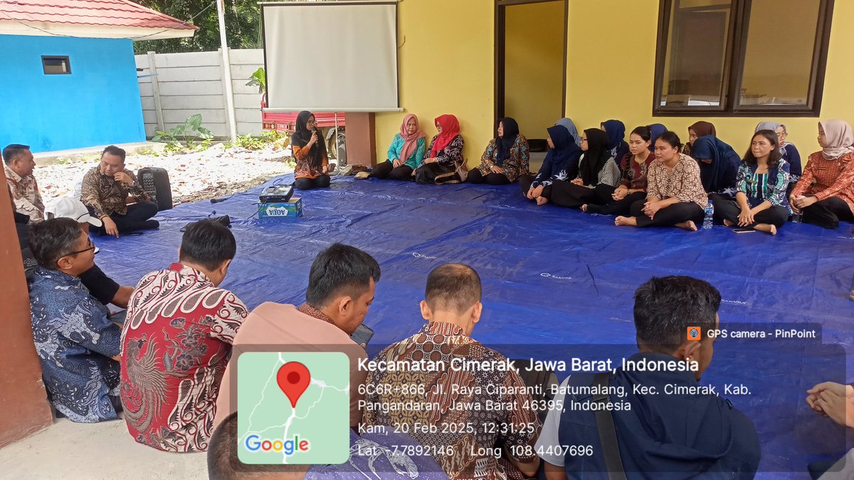 as_norisk's tweet photo. Kamis 20 februari 2025, luhkan andris, kegiatan temu kordinasi dengan dinas kelautan perikanan kabupaten dan pendampingan aktivitas nelayan setelah melaut bersama luhkan Pangandaran di kec. Cimerak- Pangandaran 
#Luhlapor
#giatluhkansatminkalbogor
@bppsdm_kp 
@brpbatpp_bogor https://t.co/2rIFvp9Zfk