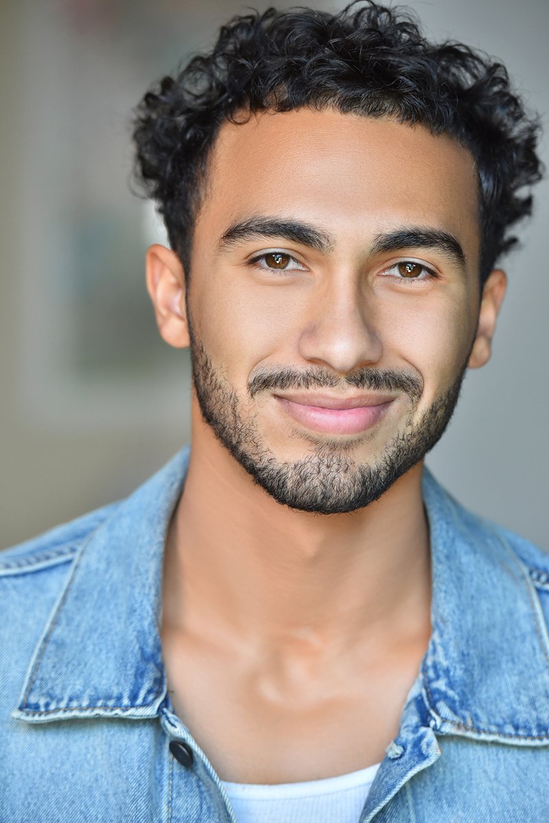 HeadshotsByMarc's tweet photo. Great time working with the talented Xavier Smalls! Check him out on @tylerperry's Back in Black. Streaming now on @netflix! 🎭 💫
📸
Marc Cartwright Photography
Los Angeles Headshot Photographer
https://t.co/jsWZBoCyuO
#photography #headshot #XavierSmalls https://t.co/HbsXGoH69I
