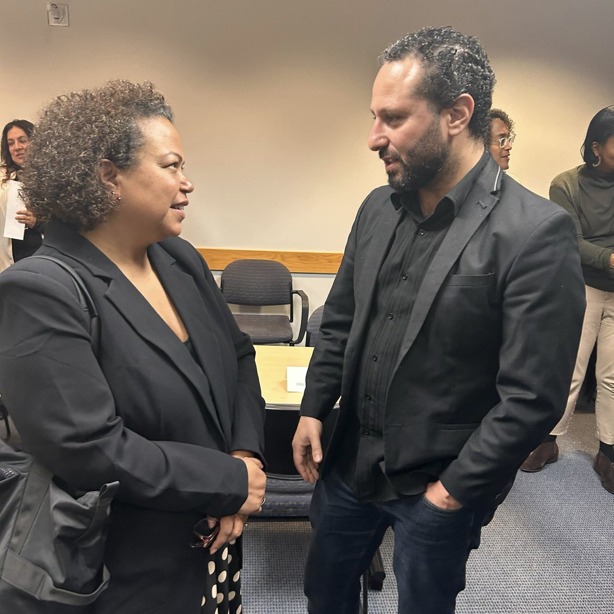 Assemblymember Mia Bonta (@asmmiabonta) on Twitter photo Grateful to have joined <a href="/RepLSimon/">Rep. Lateefah Simon</a>, Supervisor Bas, and local advocates to discuss how we will fight to defend immigrant families, protect human rights, and invest in our community.
The conversation was heart-wrenching and necessary as we face new federal threats. Grateful to have joined <a href="/RepLSimon/">Rep. Lateefah Simon</a>, Supervisor Bas, and local advocates to discuss how we will fight to defend immigrant families, protect human rights, and invest in our community.
The conversation was heart-wrenching and necessary as we face new federal threats.