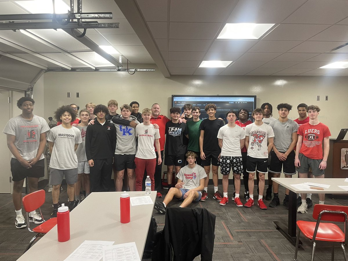 Bishop Luers Bball tweet media