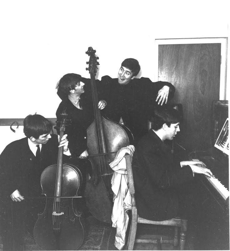 daily the beatles ‹𝟹 (@beatlesafeplace) on Twitter photo 