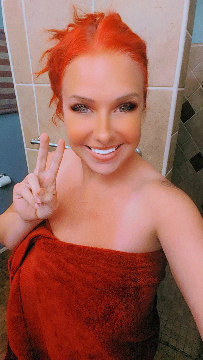 Mommyfantasy612's tweet photo. Thirsty Thursday....time to shower and get clean... Don't you want to see more.... Mmm.... #Thirsty_Thursday #BeautifulMadness #milf #sexy #shower #timetogetwet #cumjoin https://t.co/r33fqOqTLD