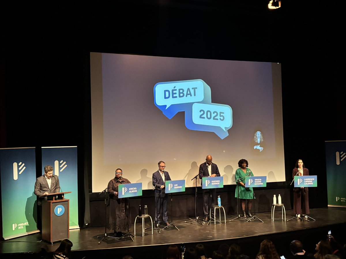 Alia Hassan-Cournol (@alia_hassancour) on Twitter photo Salle comble au débat de la chefferie <a href="/projetmontreal/">Projet Montréal</a> ! Une vraie démocratie municipale 💪🏽
Bonne chance à toustes mes collègues <a href="/GraciaKatahwa/">Gracia Kasoki Katahwa</a> <a href="/LaurenceLavign/">Laurence Lavigne L.</a> <a href="/guedwig/">Guedwig Bernier</a> <a href="/erickalneus/">Ericka Alneus</a> et bien sûr Luc Rabouin !
#polmtl Salle comble au débat de la chefferie <a href="/projetmontreal/">Projet Montréal</a> ! Une vraie démocratie municipale 💪🏽
Bonne chance à toustes mes collègues <a href="/GraciaKatahwa/">Gracia Kasoki Katahwa</a> <a href="/LaurenceLavign/">Laurence Lavigne L.</a> <a href="/guedwig/">Guedwig Bernier</a> <a href="/erickalneus/">Ericka Alneus</a> et bien sûr Luc Rabouin !
#polmtl