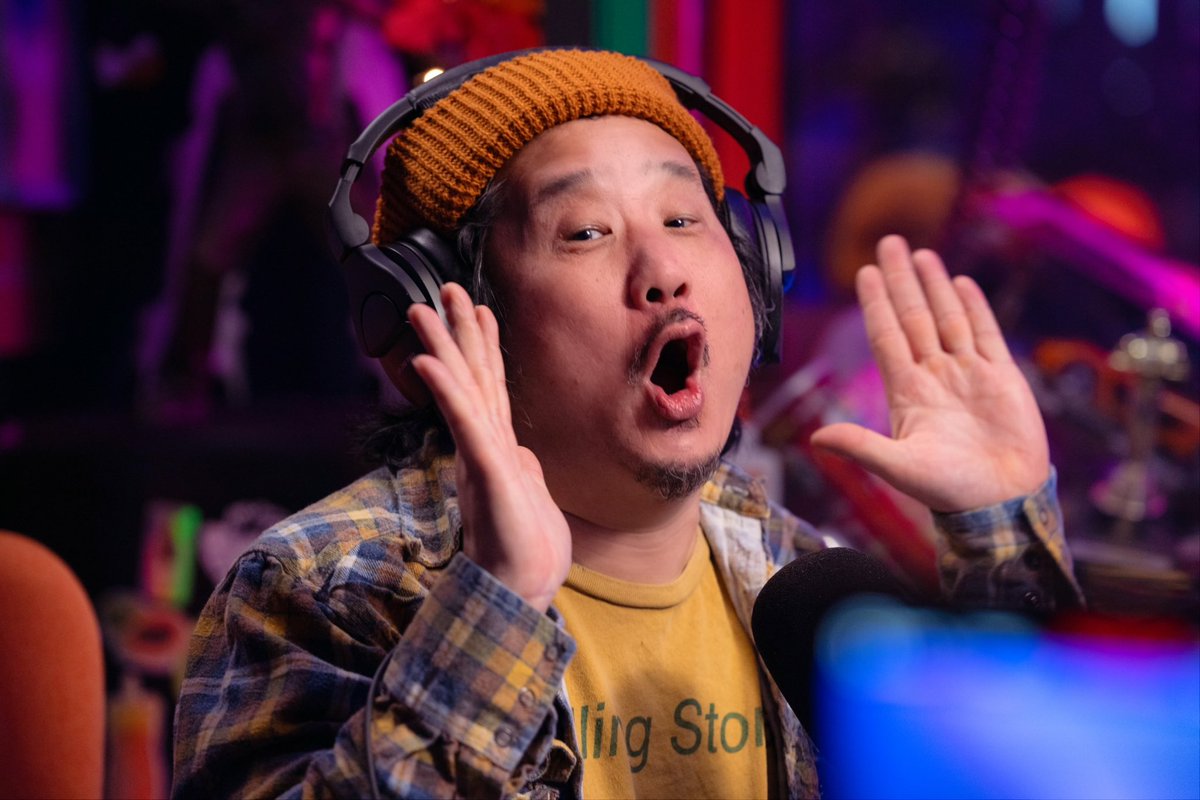 Steve Aoki &amp; I’m a Playtapus: Steve Aoki joins us in the studio and brings gifts for Bobby. We chat Jiro’s sushi, intense Warzone, Jules caked, Vegas-living, Bennihanna, &amp; Jamie’s gift to Steve. ⬇️

youtu.be/wYn79eQHdxE?si…