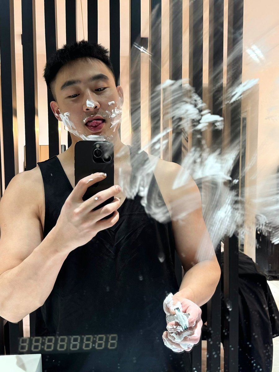 王倔驴 tweet media