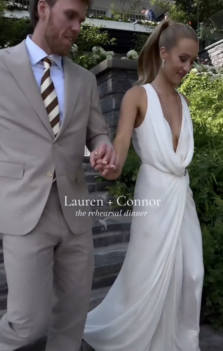 bigsportsvan's tweet image. oh connor's wearing his wedding rehearsal fit he means mf business