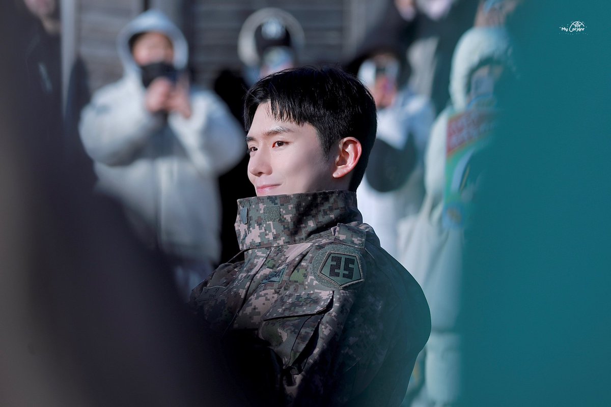 My_Corjqnr's tweet photo. 250221 기현

너무 추운 오늘 덕분에 따뜻해졌어
기현이의 전역을 축하해💙

@OfficialMonstaX  #monstax #기현 #KIHYUN #キヒョン https://t.co/epOIcr4fDA