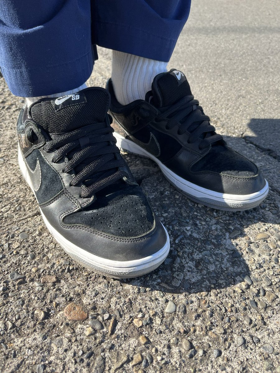 TSC6MR's tweet image. おはようございます☀️

今日も寒い…連休は極寒だとか😂
そんな中いきなりNBからニューイヤー
キャンペーン当選品到着😏

ありがとうございます✨

今日はSAMPLESのBOXスウェット&amp;amp;takashiDUNK👟

本日も宜しくお願い致します🙇

@newbalance_jp 
@shu_funky 
#SAMPLES