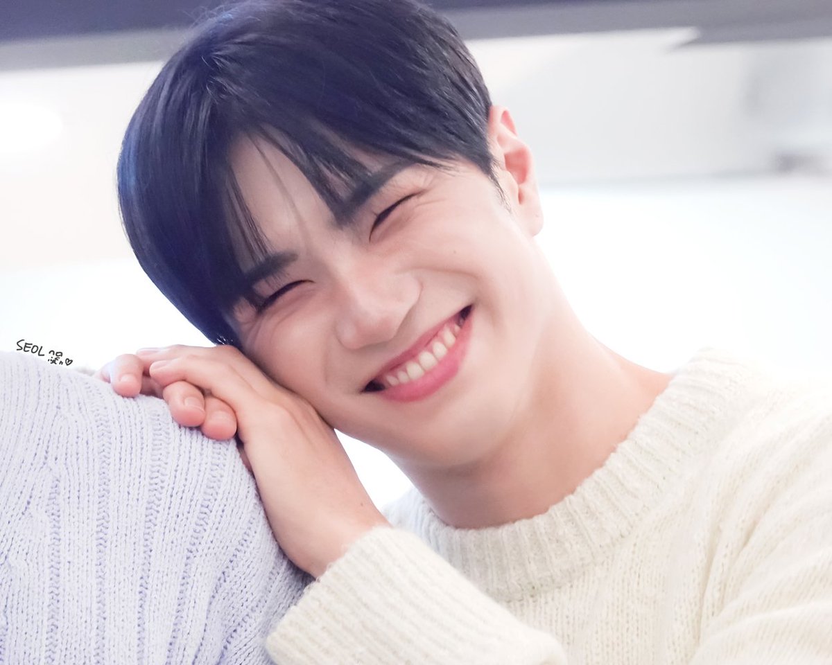 250214 Debut 6th Anniversary [trip with VVS]    

더 행복하게 해주고 싶어 
(ღˇ◡ˇ)♥ℒᵒᵛᵉᵧₒᵤ♥

#태환 #TAEHWAN #배너 #VANNER