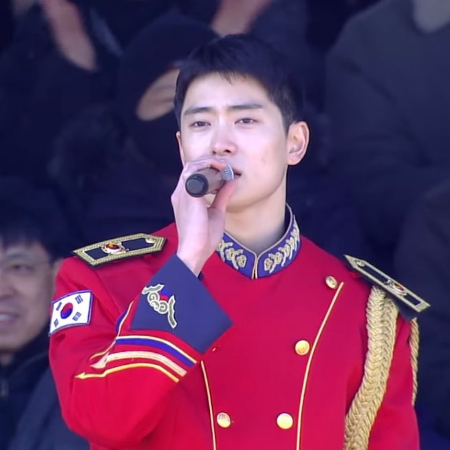 ୨⎯ f tweet media