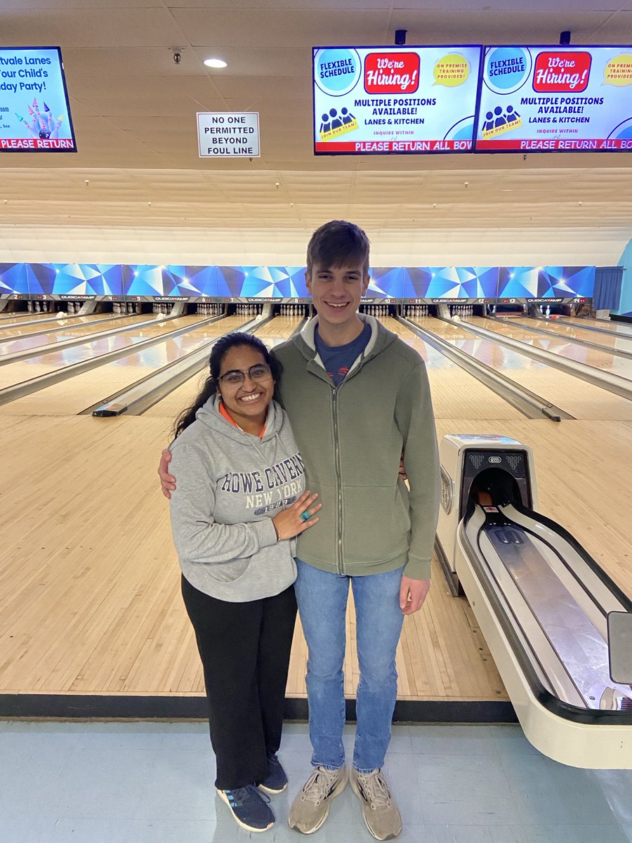 PH_Bowling's tweet photo. Bittersweet match tonight as we closed out our season with final rolls for our seniors.  The boys wind up in 2nd place with our win tonight and the girls tie for third after our loss. Seniors Gowri and Filip both had tremendous games and moments this season. Gonna miss them!! https://t.co/mIWIFV4Qx7