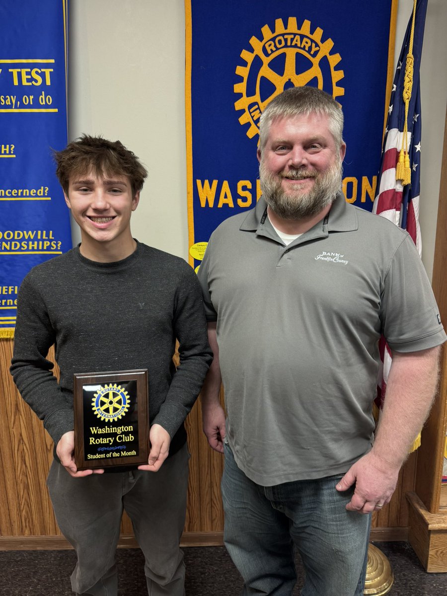Congratulations to Jack Meyers! He was named our Rotary Student of the Month for February! He’s pictured here with Rotary President, Josh Brinker ‘99. Jack is the son of Caroline and Phil Meyers.  #WeAreBorgia
