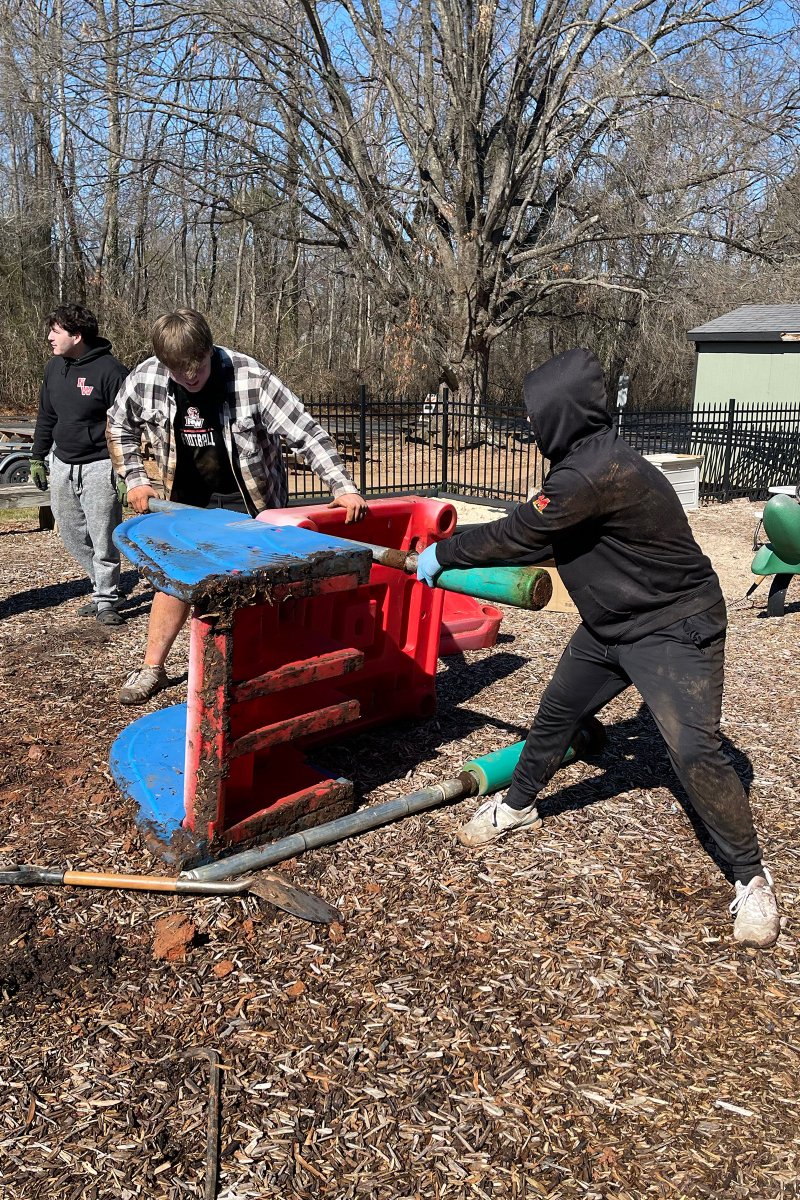 RyanH_71's tweet image. Had a great time giving back with my teammates earlier this week! A few of us from @nwestfootball volunteered to help tear down an old playground set for a local church. Hard work, but worth it to support our community. Proud to be a part of a great team! @ben_biggs13