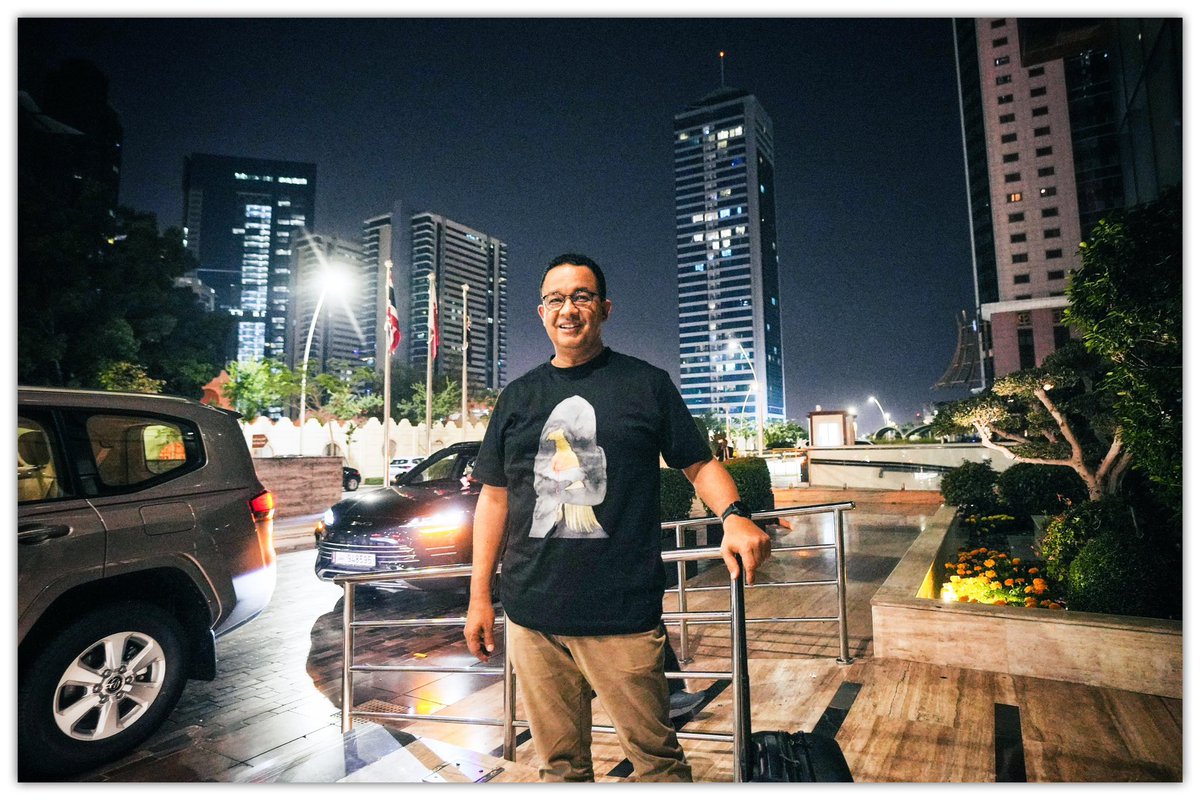 aniesbaswedan's tweet photo. Selamat pagi dari Doha. Beberapa hari ke depan akan berada di Qatar dan Yordania.

Memenuhi janji yang sudah terjadwal dan dikomitmenkan sejak lama. Akan bertemu dan berdiskusi dengan teman-teman diaspora di sini, serta beberapa agenda sosial lain.

Semoga hari ini jadi Jumat penuh berkah dan kita semua diberi perlindungan oleh Allah, juga dikuatkan dalam segala ikhtiar untuk diri dan untuk negeri.
