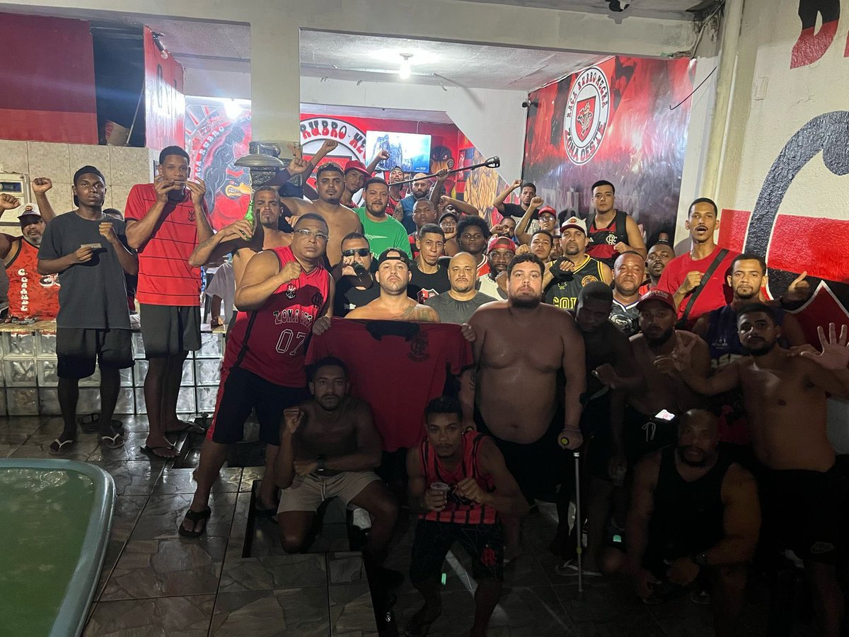 doiskRRN_'s tweet photo. Reunião produtiva! 
GAT CZO ✊🏾 https://t.co/8YBqfy5iq2