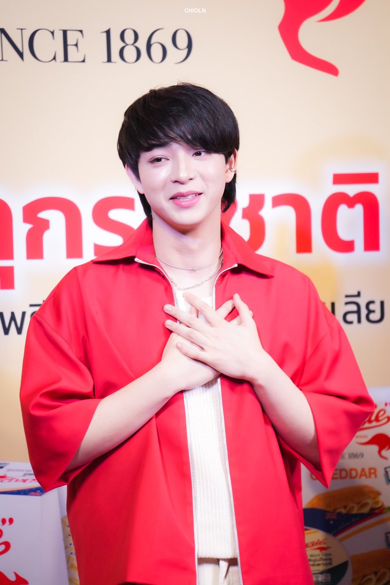 daebbas's tweet photo. น้อนทับใจแมะๆ
TASTY WITH CHEF BAS
#AllowrieTHxBAS
#บาสเด็กอ้วนที่แท้จริง https://t.co/cy7GSqV6zc
