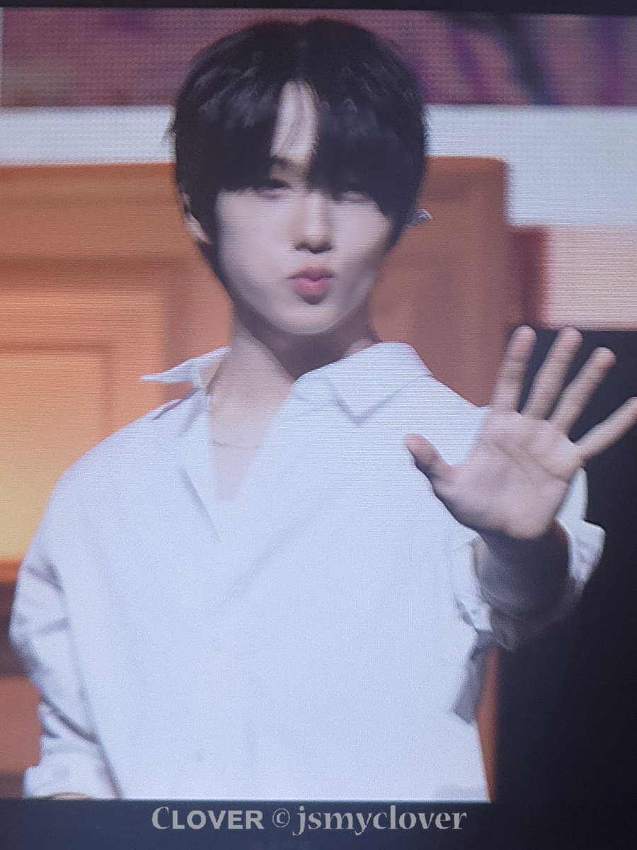 250220 JISUNG B-day PARTY 지성 생파 pre  
지성빠이~ 웅↗ 
#nctdream #엔시티드림 #지성 #jisung  #JISUNG_BDAY_PARTY