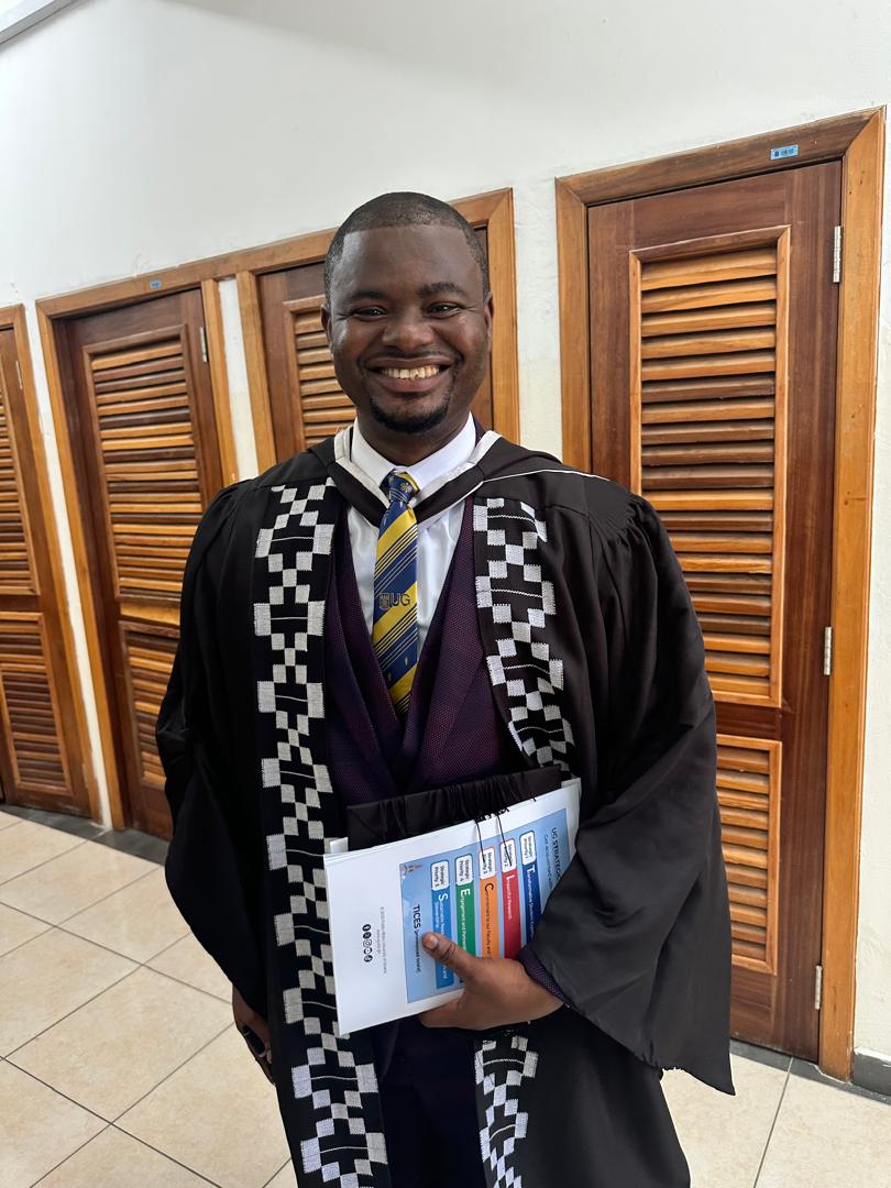 SoocialObserver's tweet image. The "Trotro Mate" is Now a @UnivofGh Graduate!

#UGCommunications