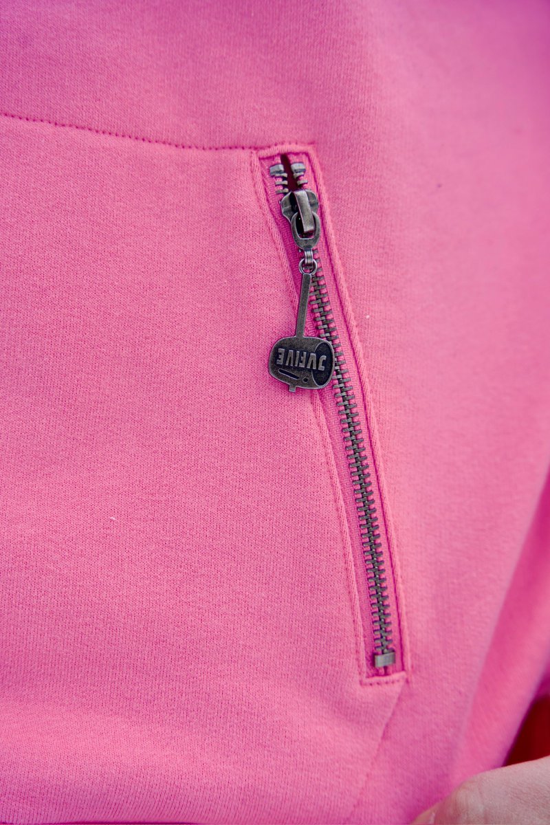 jvfiveclothing's tweet image. Here is our latest drop ‘Star Rider’

We want to give one away for FREE! 

All you have to do is like and retweet this tweet! The winner will be picked in 48 hours. Good luck!!