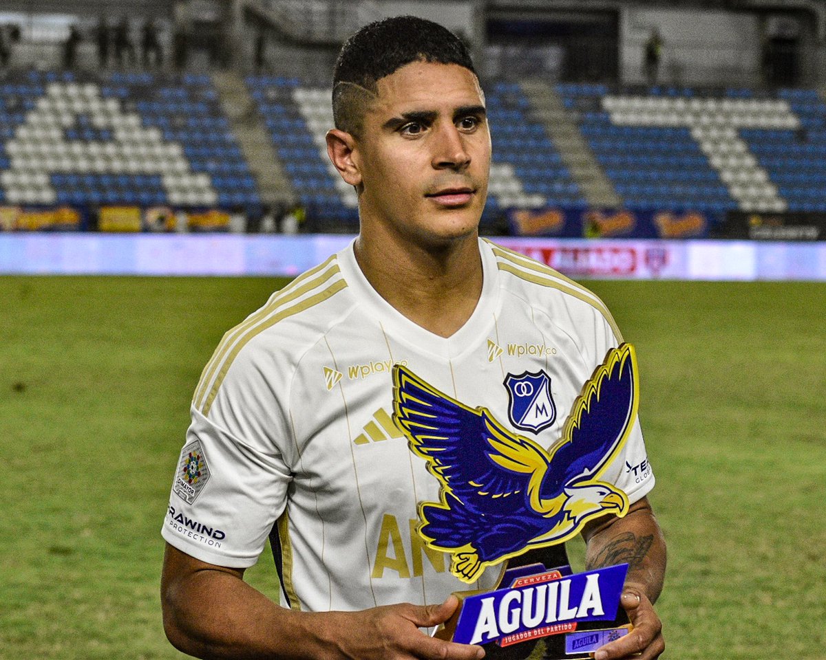 Figura de la cancha Daniel Cataño.

Al igual que varios jugadores de Millonarios, mejoró muchísimo después de su actuación frente al DIM.

📸 <a href="/unido360/">Unido360</a>