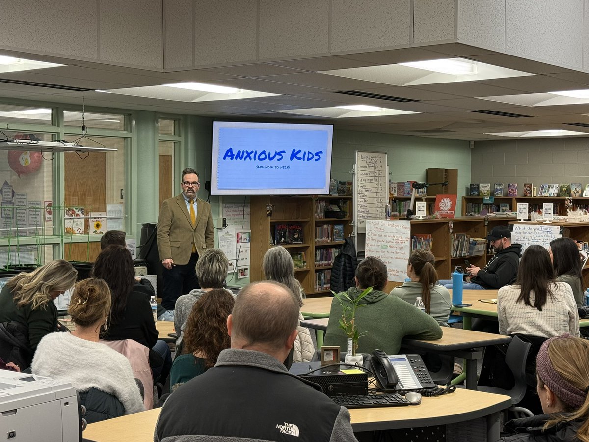 Hoffman Trails Elem tweet media