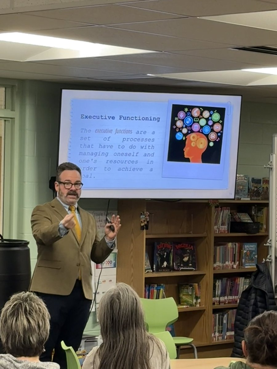 Hoffman Trails Elem tweet media