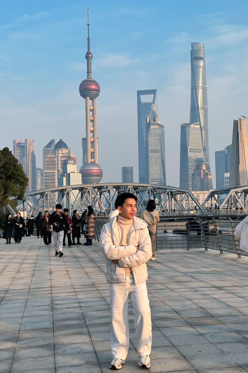 nick_mednurse's tweet photo. Morning Shanghai #shanghai #china #pearltower https://t.co/UlFwm58uX4