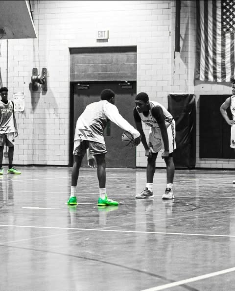 Akam Bangarie tweet media