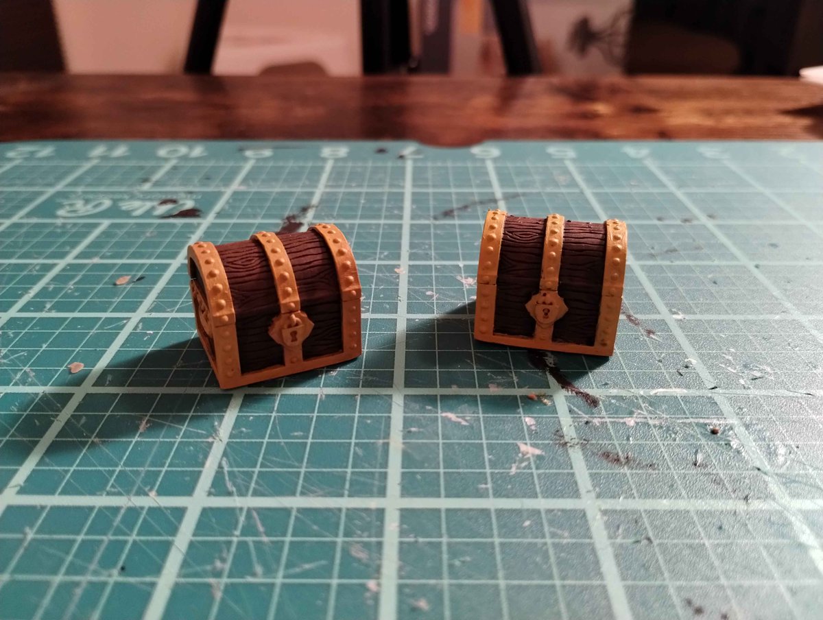 Ms_Loot's tweet photo. Starting a new journey, can anyone guess what it is? Also yes one is a mimic #DnD #miniaturepainting https://t.co/lS5LerMqK1