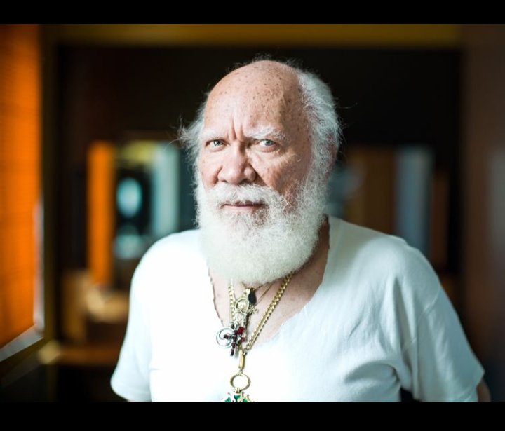 Nou tout vini la pou n mouri, men gen k ap ret imòtèl. 🕊️🙏🏾